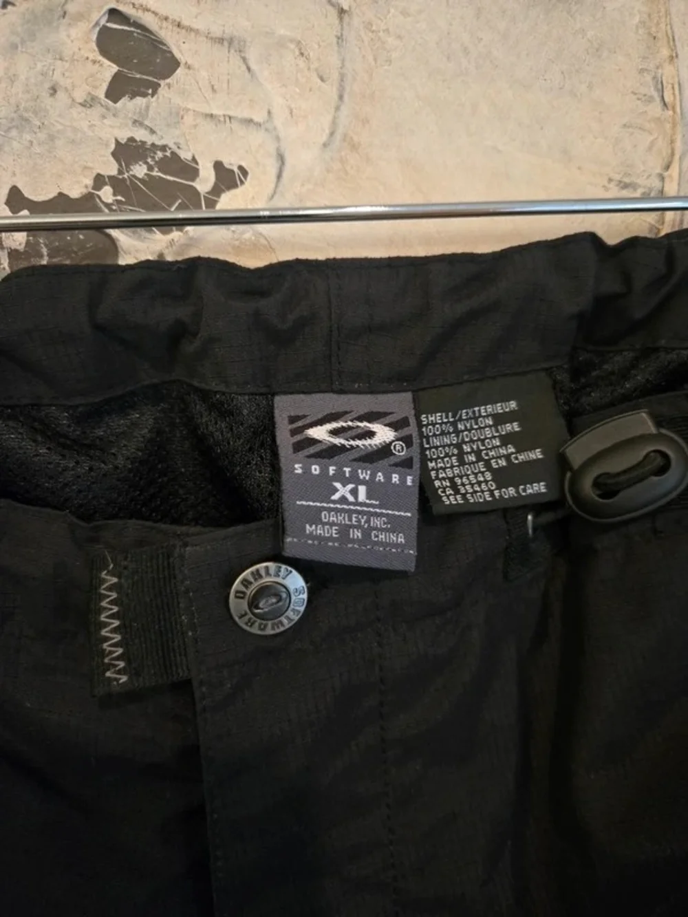Oakley Black Men's Cargo Pants - Knee Length Technical Shorts